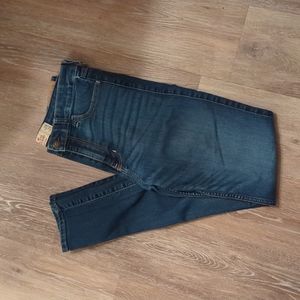 High Rise Hollister skinny jeans